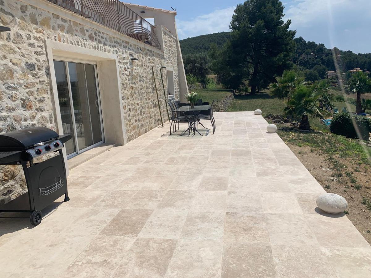 La Venturonne Appartement Neuf Rez De Jardin 45 M2 Vue Mer Et Vignes 10 Mn Des Plages Le Beausset Kültér fotó